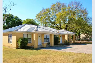 800 S Vanderveer, Burnet, TX 78611 - Photo 16