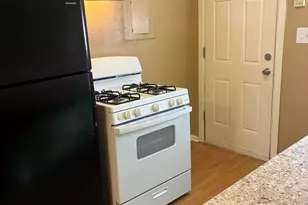 800 S Vanderveer, Burnet, TX 78611 - Photo 12