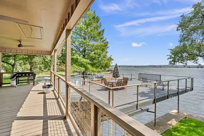 2814 Lakeview Drive, Granite Shoals, TX 78654 - Photo 2