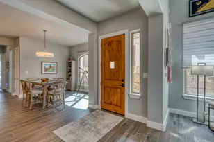 300 Tuscan Dr, Horseshoe Bay, TX 78657 - Photo 2