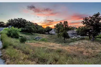 108 Moon Isle, Horseshoe Bay, TX 78657 - Photo 10