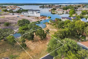 108 Moon Isle, Horseshoe Bay, TX 78657 - Photo 1