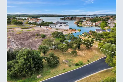 110 Moon Isle, Horseshoe Bay, TX 78657 - Photo 14
