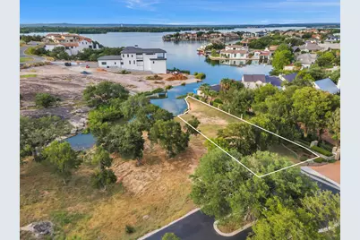 110 Moon Isle, Horseshoe Bay, TX 78657 - Photo 2