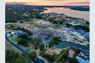 110 Moon Isle, Horseshoe Bay, TX 78657 - Photo 1