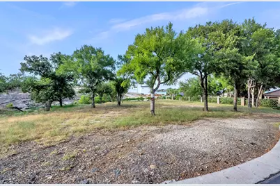 110 Moon Isle, Horseshoe Bay, TX 78657 - Photo 10