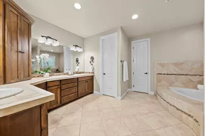 126 Foxwood Trail, Marble Falls, TX 78654 - Photo 14