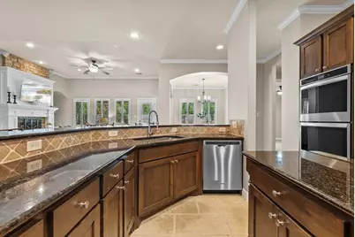 126 Foxwood Trail, Marble Falls, TX 78654 - Photo 10