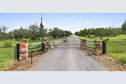 210 Levon Lane, Burnet, TX 78611 - Photo 6