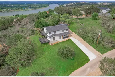 510 Circle Drive, Horseshoe Bay, TX 78657 - Photo 1