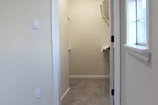 510 Circle Dr, Horseshoe Bay, TX 78657 - Photo 8