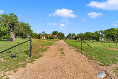 120 Zurita Trl, Marble Falls, TX 78654 - Photo 8