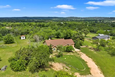 120 Zurita Trl, Marble Falls, TX 78654 - Photo 6
