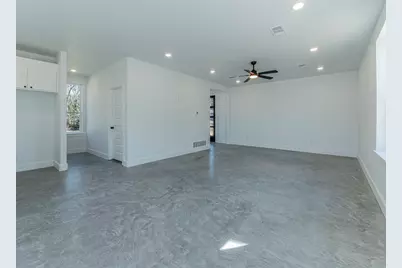 1010 E Marble Street, Burnet, TX 78611 - Photo 4