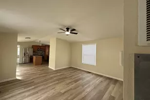 128 Apache Dr, Burnet, TX 78611 - Photo 2