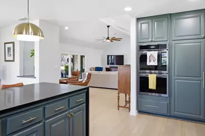 417 Olympia Fields, Meadowlakes, TX 78654 - Photo 10