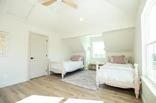 202 Stadium View, Marble Falls, TX 78654 - Photo 24