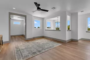 208 E Lakeshore Dr, Sunrise Beach, TX 78643 - Photo 16