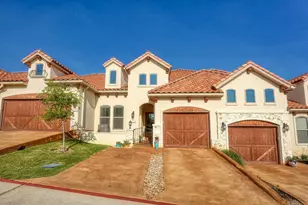 212 Tuscan Dr, Horseshoe Bay, TX 78657 - Photo 1