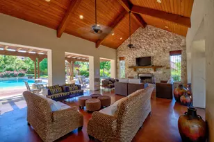 212 Tuscan Dr, Horseshoe Bay, TX 78657 - Photo 22