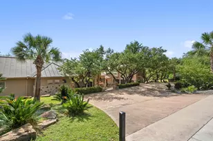 101 Cross Bow, Horseshoe Bay, TX 78657 - Photo 2