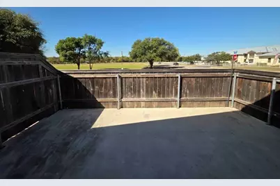 511A Avenue K, Marble Falls, TX 78654 - Photo 12