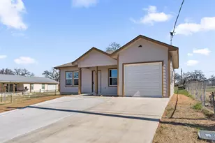 1858 Mosswood, Kingsland, TX 78639 - Photo 4