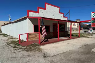 805 Bessemer Ave, Llano, TX 78643 - Photo 1