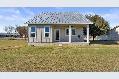 520 E Island Drive, Bluffton, TX 78607 - Photo 26