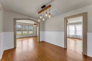 808 N Water St, Burnet, TX 78611 - Photo 6