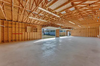 808 N Water St, Burnet, TX 78611 - Photo 28