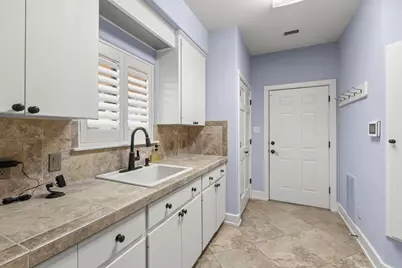 212 Florentine, Horseshoe Bay, TX 78657 - Photo 18