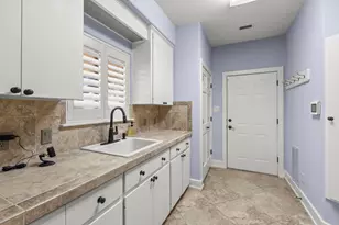 212 Florentine, Horseshoe Bay, TX 78657 - Photo 18