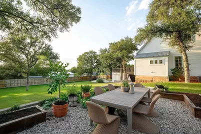 416 Avenue E, Marble Falls, TX 78654 - Photo 28