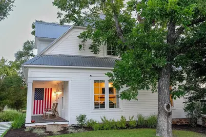 416 Avenue E, Marble Falls, TX 78654 - Photo 2