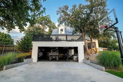 416 Avenue E, Marble Falls, TX 78654 - Photo 24