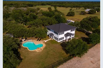 1185 County Road 258, Bertram, TX 78665 - Photo 2