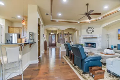 2506 Sailpoint Drive, Spicewood, TX 78669 - Photo 8