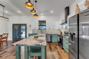 109 Lavonna Fox Dr, Burnet, TX 78611 - Photo 6