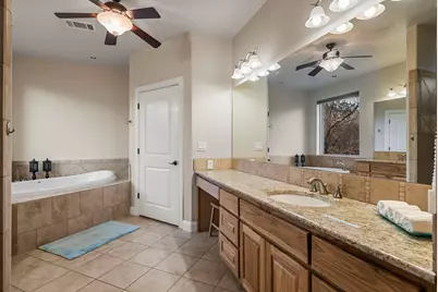 120 Oak Meadow Trl, Spicewood, TX 78669 - Photo 16