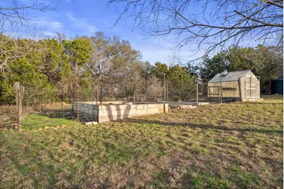 120 Oak Meadow Trl, Spicewood, TX 78669 - Photo 28