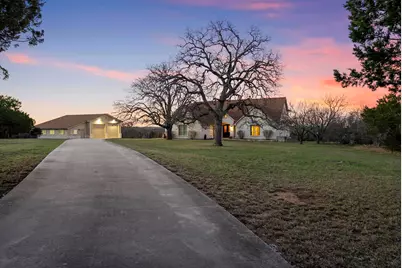 120 Oak Meadow Trl, Spicewood, TX 78669 - Photo 1