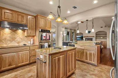 120 Oak Meadow Trl, Spicewood, TX 78669 - Photo 8