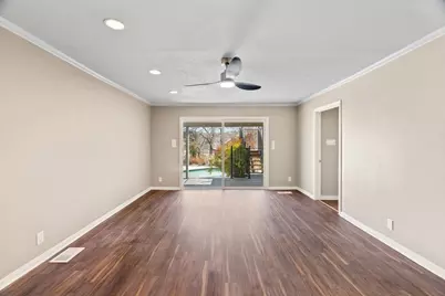 207 Free Rein, Horseshoe Bay, TX 78657 - Photo 16