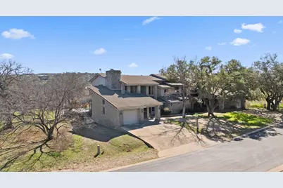 207 Free Rein, Horseshoe Bay, TX 78657 - Photo 2