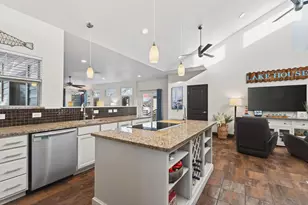 1514 Bluebonnet Ln, Kingsland, TX 78639 - Photo 8