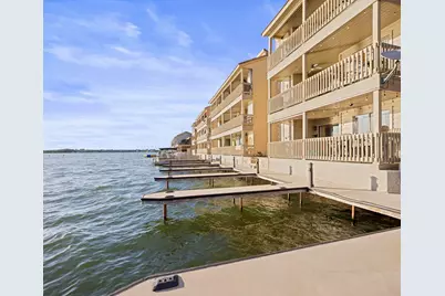 1100 The Cape #201, Horseshoe Bay, TX 78657 - Photo 4