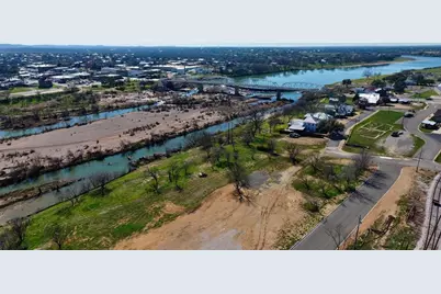 006 Walden Way, Llano, TX 78643 - Photo 2