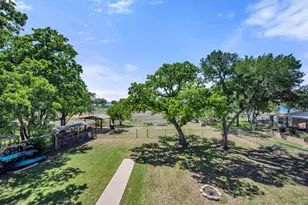 206 S Chaparral, Burnet, TX 78611 - Photo 28