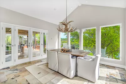 702 Los  Escondidos, Marble Falls, TX 78654 - Photo 10